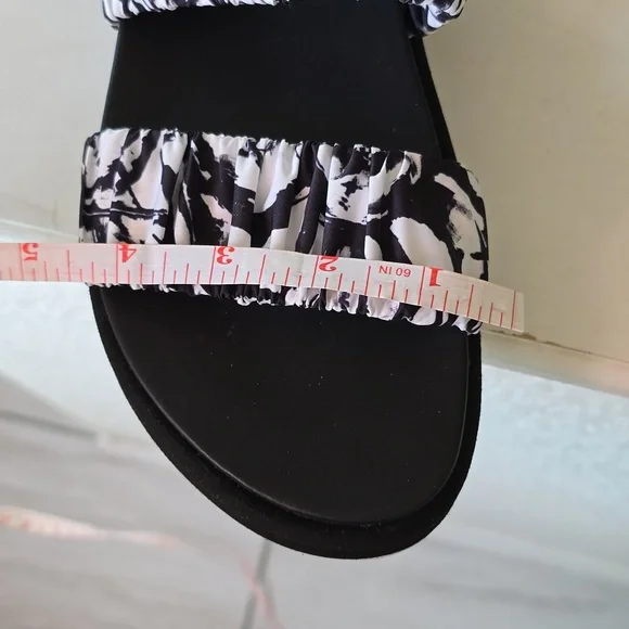 Sorel Roaming Two Strap Slide Black and White Sandals - Picture 14 of 14